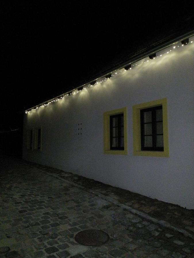 City-Top Vendeghaz Esztergom Luaran gambar