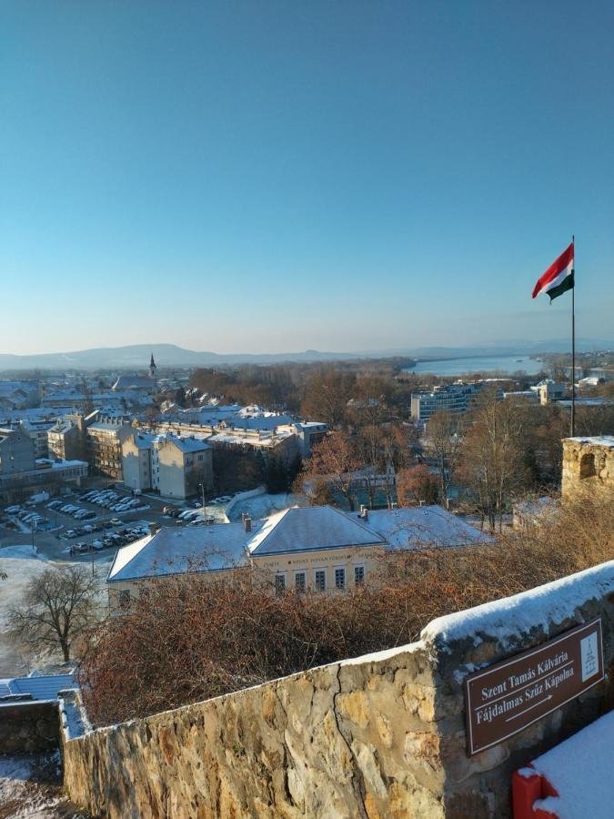 City-Top Vendeghaz Esztergom Luaran gambar